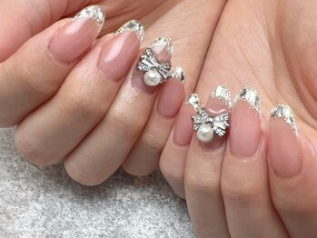 ヴィヴィアン ネイル(Vivian nail)/ガラスフレンチ　待ち込みパーツ