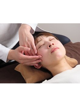 ホウレイ線・たるみ改善！予防ケア