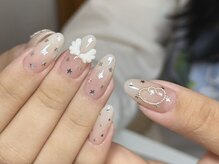 サロン ド ミニュイ(Salon de Minuit)/キラキラネイル