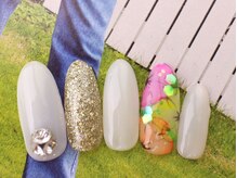 ネイルサロン ティディ(TIDY)/デニムに似合う春フラワーネイル