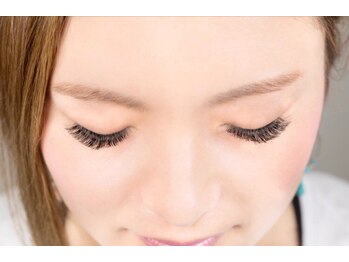 アイビューティーエクレ(eye beauty ecr)/今までにない長持ちエクステ♪