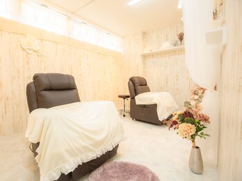 クオン(KUON)/-ふかふかリクライニングチェア-