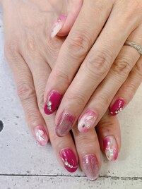 ボルドーニュアンスネイル