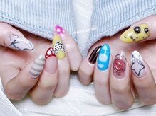 モナサロン(Mona salon)/落書き風ネイル