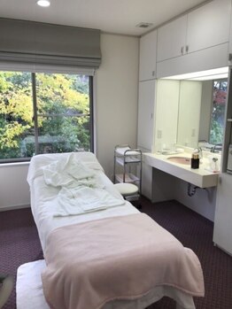 アレスの写真/代謝により良くも悪くも変化するお肌。“ラジウム・トルマリン・ゲルマニウム”を使用し全身の代謝UP！