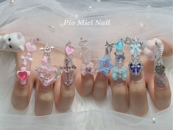 ゆめかわ宝石ネイル