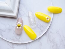 ネイル スパ ココプラス(Nail spa Cocoplus)/元気が出るニコちゃんネイル