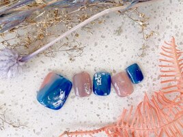 くすみ系ニュアンスネイル