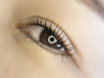 ペレアイラッシュ(Pele Eyelash)の写真/アイサロンデビューに☆丁寧なカウンセリング&施術/お一人おひとりに寄り添い似合わせデザインをご提案◎