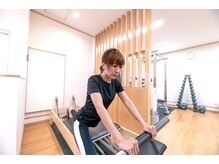 リプラス(Re+Plus)/マシンピラティス風景