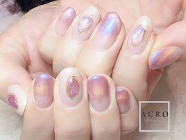宝石ネイル