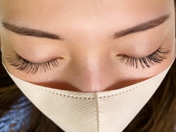 アースビューティー(EARTH BEAUTY)/LEDマツエク付け放題