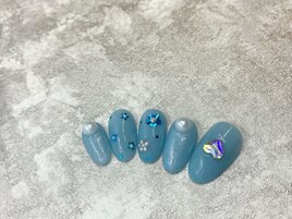 韓国風キラキラネイル