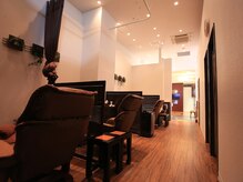 樂乃森/店内風景　全体