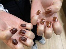 ネイルアルケー(Nail ARCHE)/アシンメトリーブラウンネイル