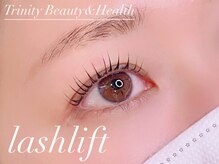 トリニティ ビューティーアンドヘルス(Trinity Beauty＆Health)/まつ毛パーマ　ラッシュリフト