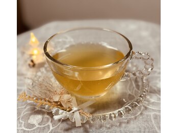 フリーク(freeK)/施術前のハーブティー