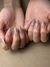 ハチニーキューネイルアトリエ(829 Nail Atelier)/ラメ、チークデザイン