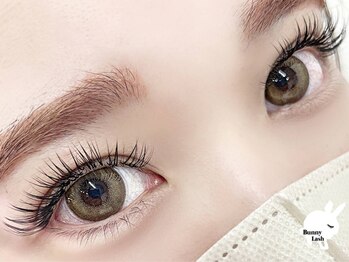 バニーラッシュ(Bunny Lash)の写真/今期の流行り!【バインドロック】デザイン長持ち♪ 【マツエク上下】や韓国メイクに【ワンホンマツエク】