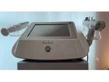 プリュネル(Prunelle)の雰囲気（エクソリフト専用マシンでお肌の基底層まで届けます。）