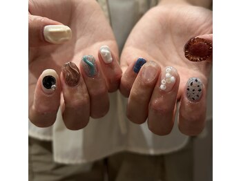 ウネ(～ une)/個性派ネイル10本