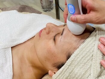 アメリテ(Amelite)の写真/お肌をきれいにしたい方必見！ヒト幹細胞を使ったケアで、毛穴・乾燥・小じわ・くすみケア☆透明感UP☆