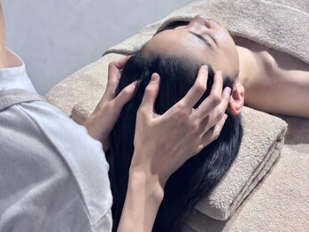 スイウ 中目黒店(SUiU)の写真/眼精疲労や頭痛,頭の重さ,睡眠にお悩みの方におすすめ♪[中目黒/肩こり/リンパマッサージ/ヘッドスパ/整体]