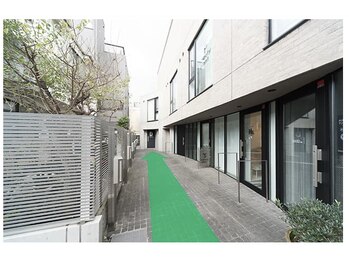 ディーアクション 表参道(d'action)/アクセス【表参道/青山/渋谷】