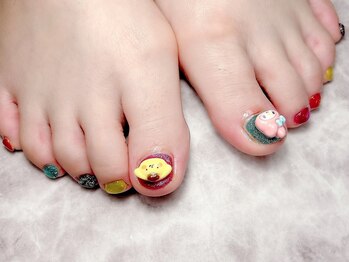 ブリスフルハピネス(Blissful happiness)/キャラクターフットネイル