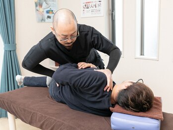 伸整体院の写真/腰の辛さの原因は腰の歪みかも！？バランスを整えて腰の不調を根本改善！