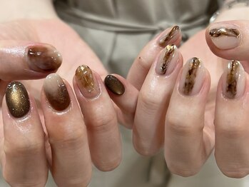 ナンバーネイル 立川(N゜Nail)/うるうるマグネット×ニュアンス