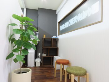 西小山弁天通り 鍼灸治療院/待合スペース