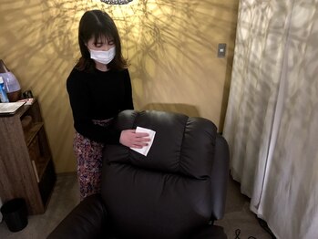王様の昼寝 錦糸町/お客様ごとの椅子やモノの消毒