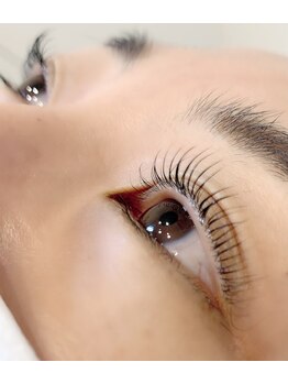 ブロウバー トウキョウ 乃木坂(brow bar tokyo)/ブラックティントで理想の目元