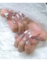 クイーンズネイル(Queeens nail)/長さだし　可能