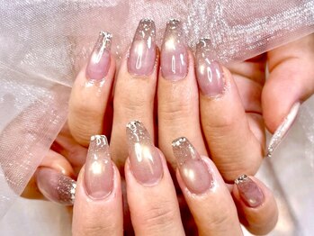 プリモネイル(PRIMO NAIL)の写真/大人可愛いネイルがおすすめ☆爪育パラジェル・フィルインで上品な指先へ！