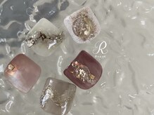 ルポ(Repos)の雰囲気(夏に向けてフットネイル増えてます◎フットバス付き)