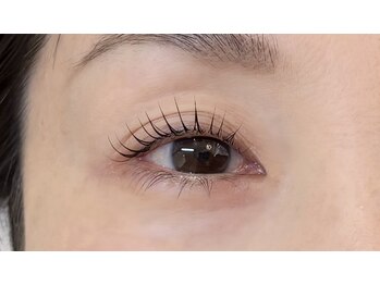 ファンシーウィンク(fancy-wink)の写真/最新【イタリア発！かけるたび、濃く長くなるマイラミネーション】まつげ量が気になる&いたわりたい方