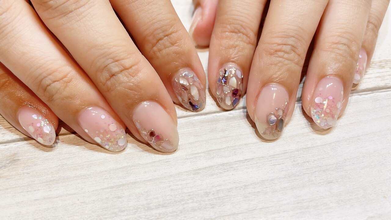 モアゼル⭐︎　　サロン受付カウンター　美容室/アイラッシュ/ネイル atelier+LIM 【ショートネイル・アイラッシュサロン