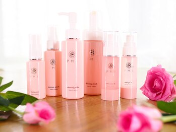 シェミー(CHEZ MEE)/生理前のお肌トラブルへの悩み