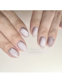 上品大人微粒子マグネットネイル