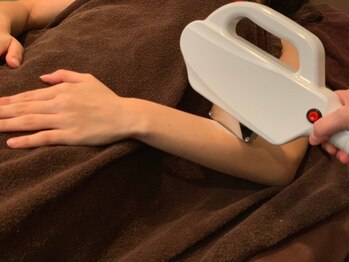 アネル うるま店(anel)/ワキ脱毛無料体験実施中★