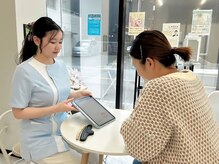 キラット 栃木店(Kiratt)の雰囲気（ホワイトニングカウンセリングの様子）