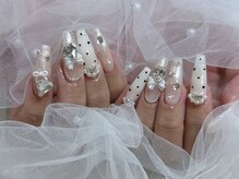 プリズム(PRISM)/ホワイトグラデネイル