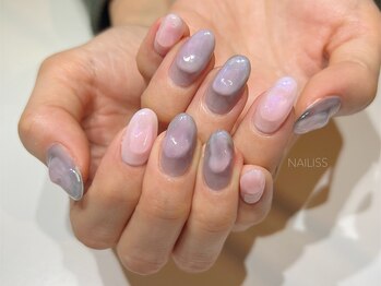 ネイリス(nailiss)/新規オフ込み☆アート10本
