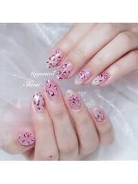 ピンクレオパード華やかネイル
