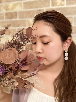 アネラアイラッシュ(ANELA eyelash)の写真/【目元の印象格段UP】ボヤっと眉毛を理想の形に！化粧の時短にも♪型を使わず似合わせ眉毛をプロが提案★