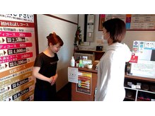 癒し処ゆるり 箕面店の雰囲気（カウンセリングシートでお身体のお悩みをしっかり把握☆）