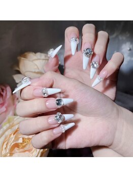 クイーンズビューティーサロン 新宿本店(Queen's beauty salon)/チップアートやり放題&つけ放題