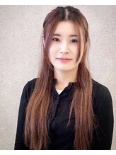 トゥルー ネイル アンド アイ 春日部店(TRU) Saika 